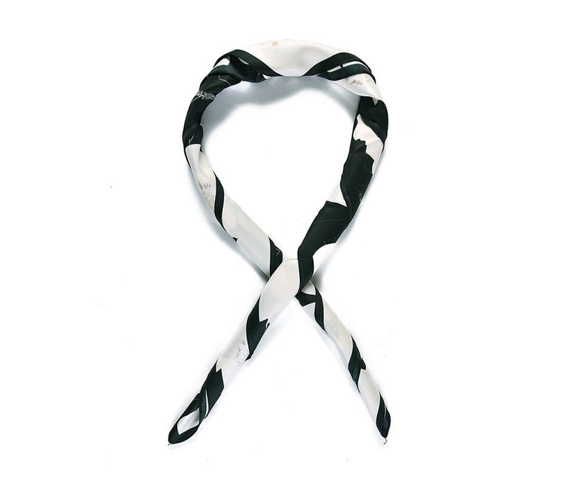 Black & White Floral Silk - Like Square Scarf